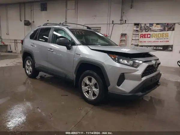 2T3LWRFV9KW023763 2019 TOYOTA RAV 4 - Image 1