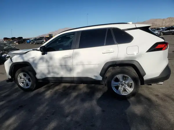 2T3LWRFV9MW119265 2021 TOYOTA RAV 4 - Image 2