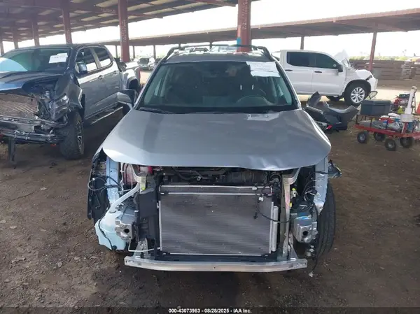 2024 TOYOTA RAV 4 auction photo 6