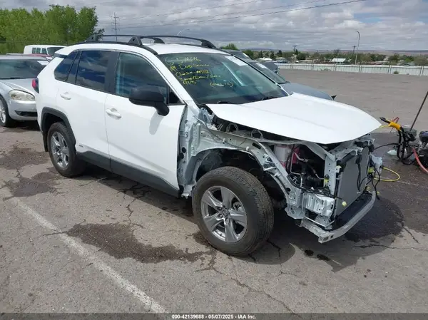 2T3LWRFVXRW200220 2024 TOYOTA RAV 4 - Image 1
