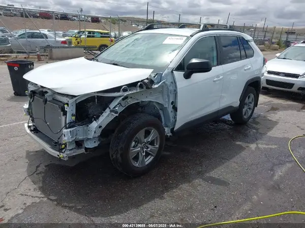 2T3LWRFVXRW200220 2024 TOYOTA RAV 4 - Image 2