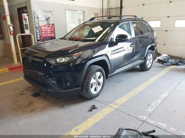 2T3M6RFV8MW011627 2021 TOYOTA RAV 4 - Image 2
