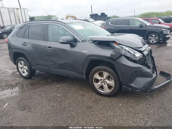 2T3MWRFV0LW081928 2020 TOYOTA RAV 4 - Image 1