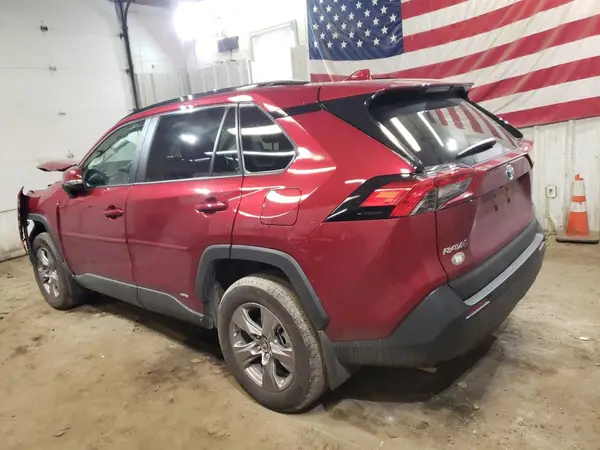 2T3MWRFV0RW243369 2024 TOYOTA RAV 4 - Image 2