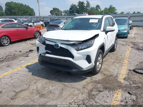 2T3MWRFV1LW088841 2020 TOYOTA RAV 4 - Image 2