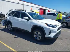 2T3MWRFV1RW210400 2024 TOYOTA RAV 4