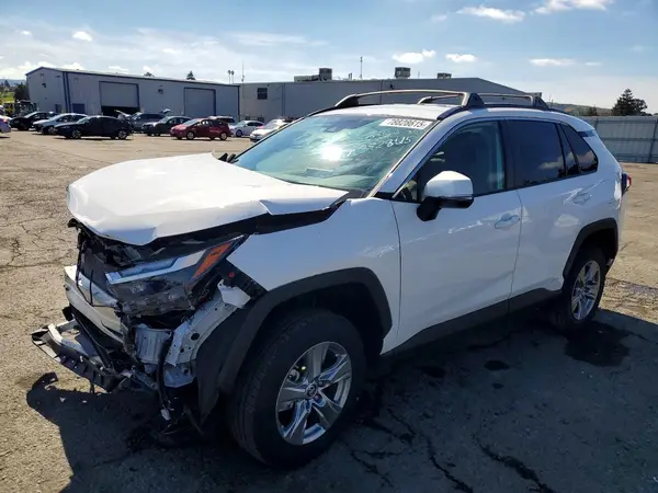 2T3MWRFV2RW204217 2024 TOYOTA RAV 4 - Image 1