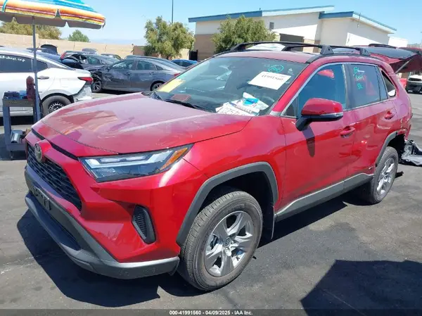 2T3MWRFV2SW271180 2025 TOYOTA RAV 4 - Image 2