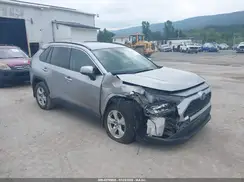 2T3MWRFV3KW039123 2019 TOYOTA RAV 4