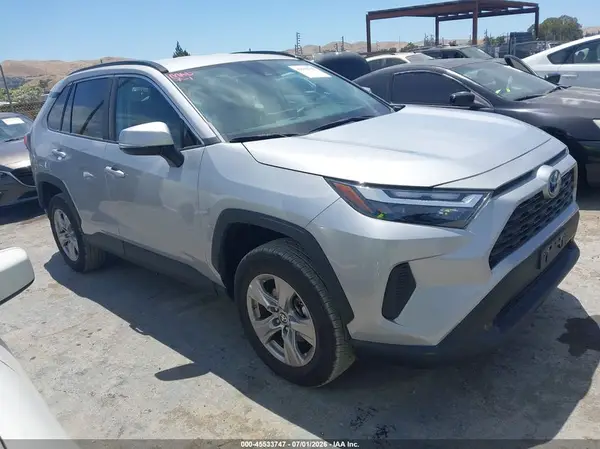 2T3MWRFV3RW231040 2024 TOYOTA RAV 4 - Image 1