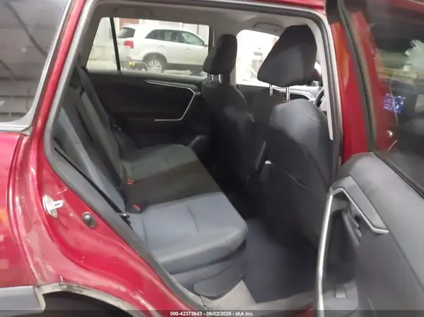 2T3MWRFV4KW010794 2019 TOYOTA RAV 4 - Image 8