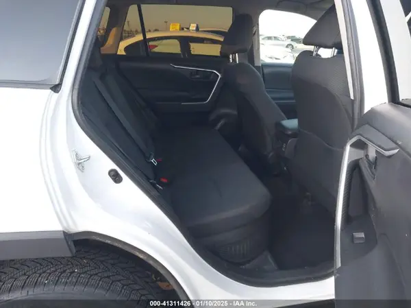 2T3MWRFV4NW138005 2022 TOYOTA RAV 4 - Image 8