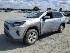 2T3MWRFV5KW037504 2019 TOYOTA RAV 4
