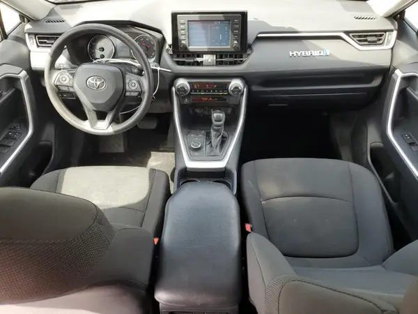 2T3MWRFV6KW004060 2019 TOYOTA RAV 4 - Image 8