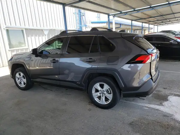 2T3MWRFV6LW077561 2020 TOYOTA RAV 4 - Image 2