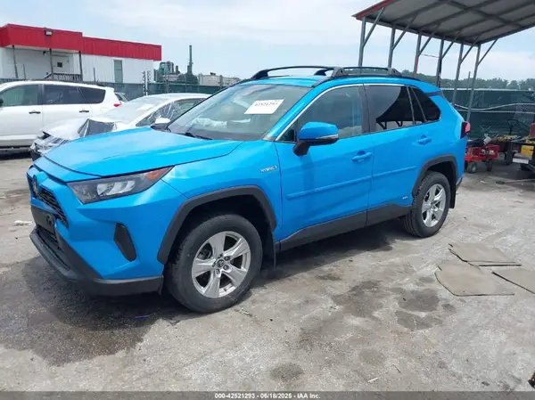 2T3MWRFV6LW092691 2020 TOYOTA RAV 4 - Image 2