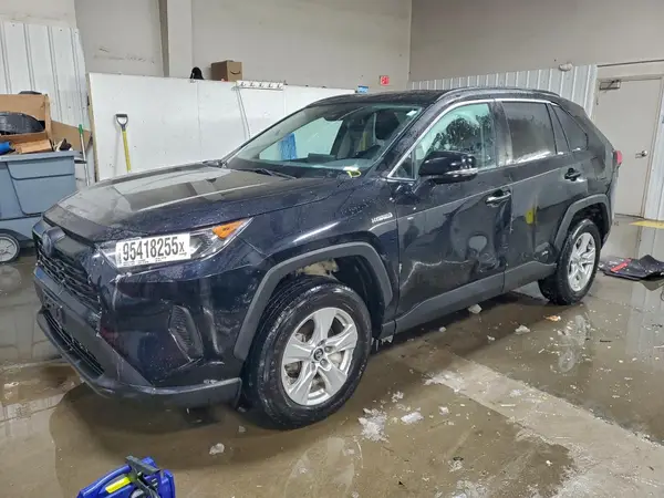2T3MWRFV7KW007243 2019 TOYOTA RAV 4 - Image 1