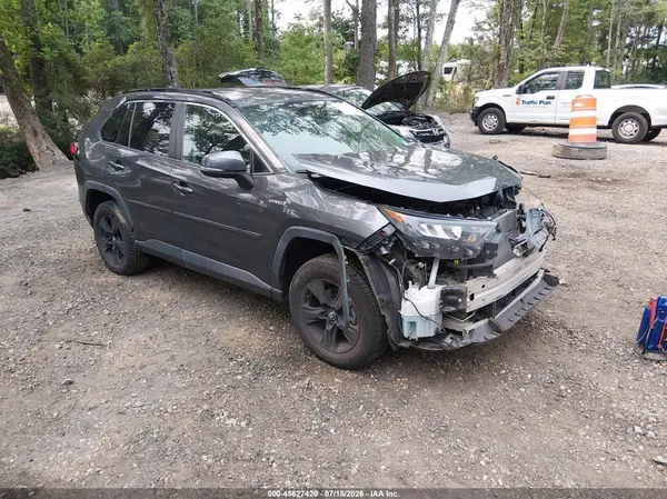 2T3MWRFV7KW027511 2019 TOYOTA RAV 4 - Image 1