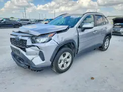 2T3MWRFV7KW027587 2019 TOYOTA RAV 4