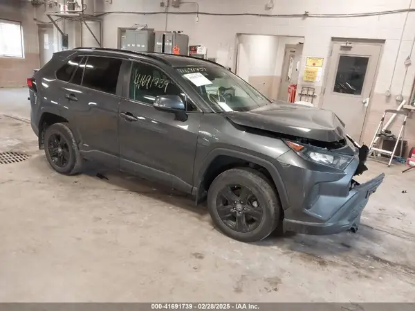 2T3MWRFV7KW032420 2019 TOYOTA RAV 4 - Image 1