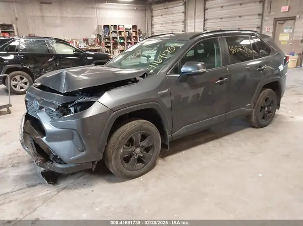 2T3MWRFV7KW032420 2019 TOYOTA RAV 4 - Image 2