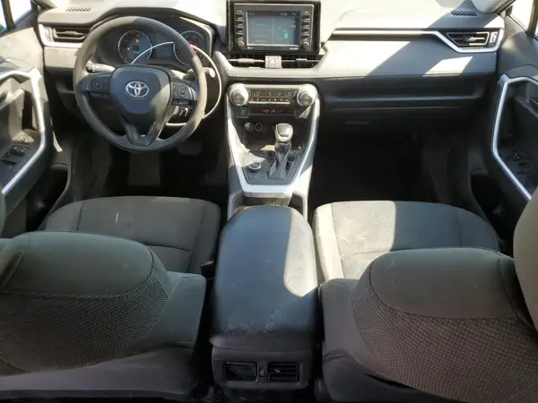 2T3MWRFV8LW084611 2020 TOYOTA RAV 4 - Image 8