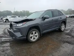 2T3MWRFV9KW028143 2019 TOYOTA RAV 4