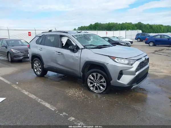2T3N1RFV1MC189965 2021 TOYOTA RAV 4 - Image 1