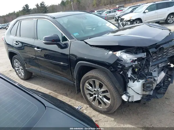 2T3N1RFV2KC053793 2019 TOYOTA RAV 4 - Image 1
