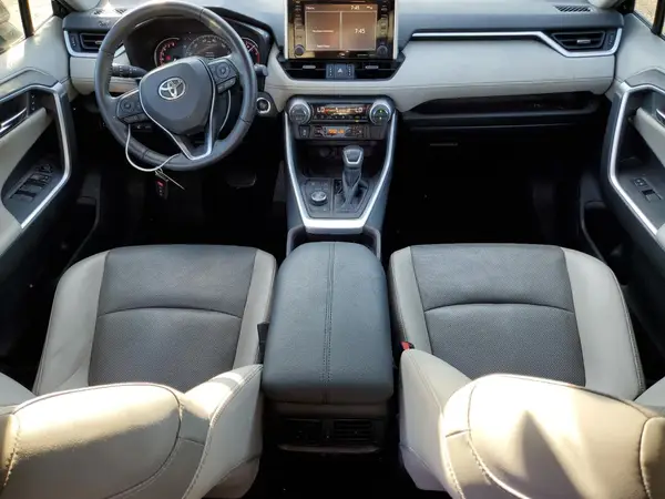 2T3N1RFV3KC044892 2019 TOYOTA RAV 4 - Image 8