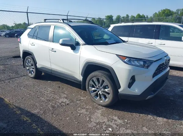 2T3N1RFV3MW182269 2021 TOYOTA RAV 4 - Image 1