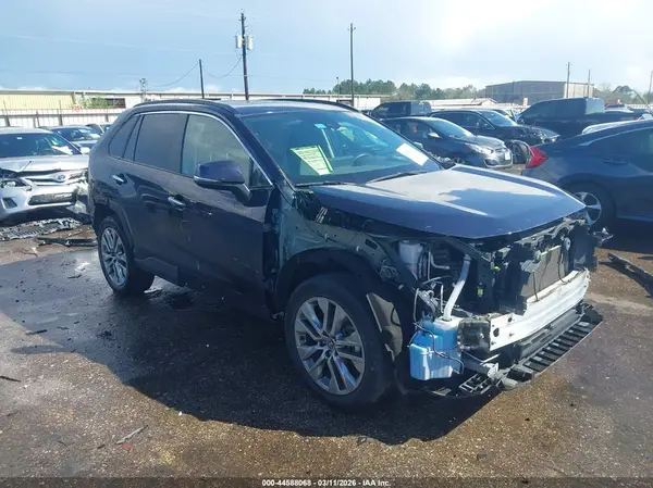 2T3N1RFV4NW260897 2022 TOYOTA RAV 4 - Image 1