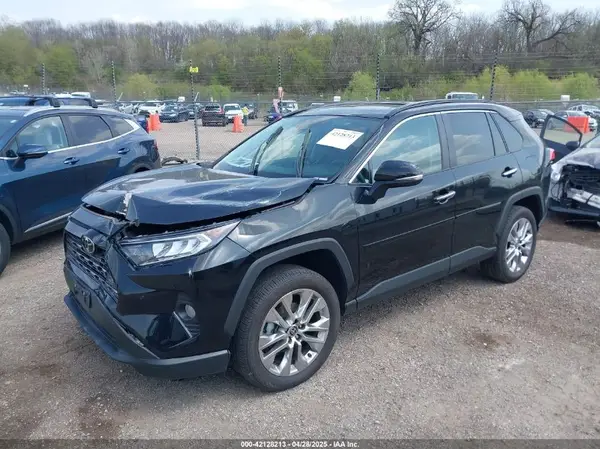 2T3N1RFV5MC234471 2021 TOYOTA RAV 4 - Image 2