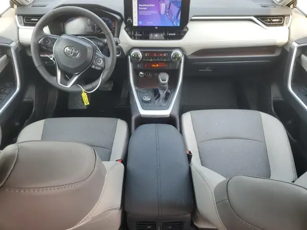 2T3N1RFV7RC396769 2024 TOYOTA RAV 4 - Image 8