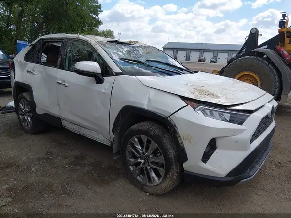 2T3N1RFV8KC015033 2019 TOYOTA RAV 4 - Image 1