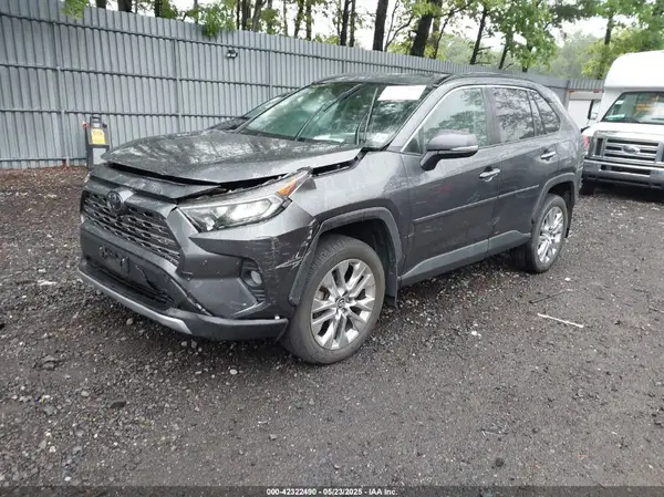2T3N1RFV9KC045125 2019 TOYOTA RAV 4 - Image 2