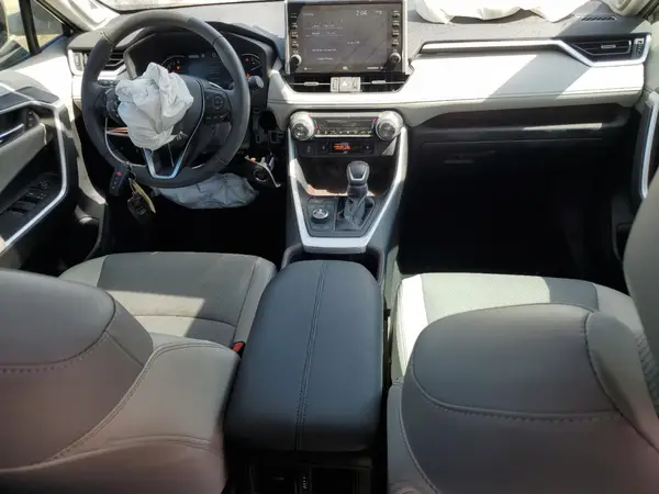 2T3N1RFV9NC256734 2022 TOYOTA RAV 4 - Image 8