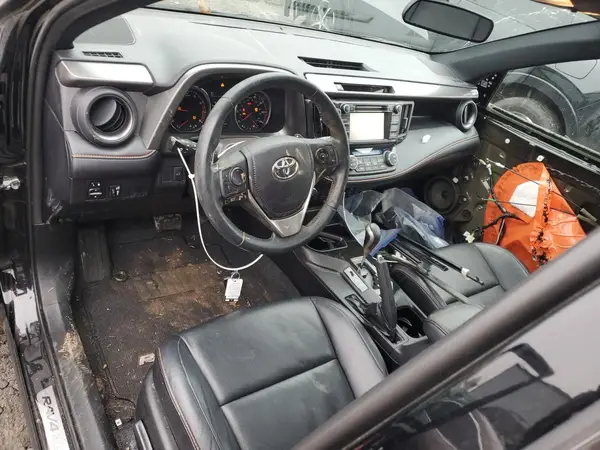 2T3NFREV0GW251216 2016 TOYOTA RAV 4 - Image 8