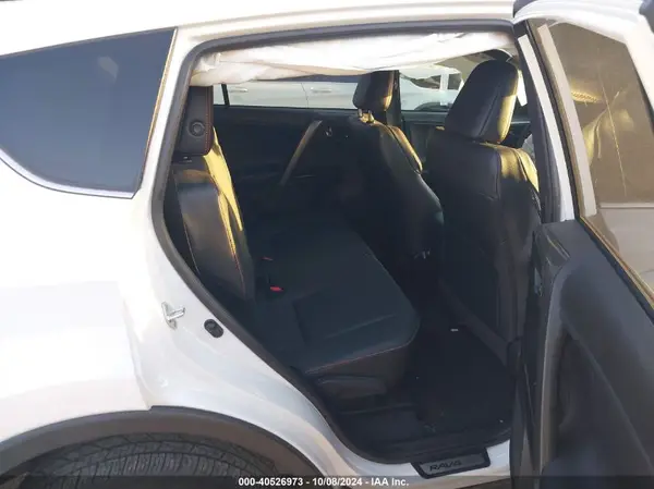 2T3NFREV0HW397438 2017 TOYOTA RAV 4 - Image 8