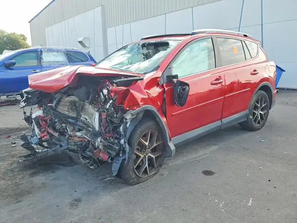 2T3NFREV1GW264430 2016 TOYOTA RAV 4 - Image 1