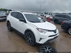 2T3NFREV1JW441923 2018 TOYOTA RAV 4