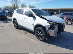 2T3NFREV1JW449892 2018 TOYOTA RAV 4