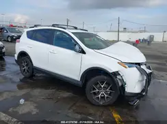 2T3NFREV1JW464019 2018 TOYOTA RAV 4
