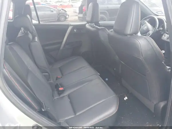 2T3NFREV3JW450509 2018 TOYOTA RAV 4 - Image 8