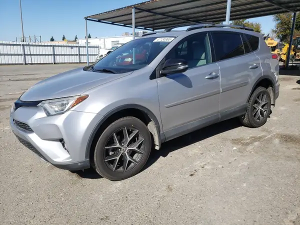 2T3NFREV5HW384815 2017 TOYOTA RAV 4 - Image 1