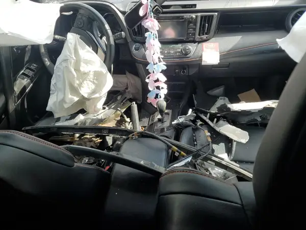 2T3NFREV5HW404383 2017 TOYOTA RAV 4 - Image 8