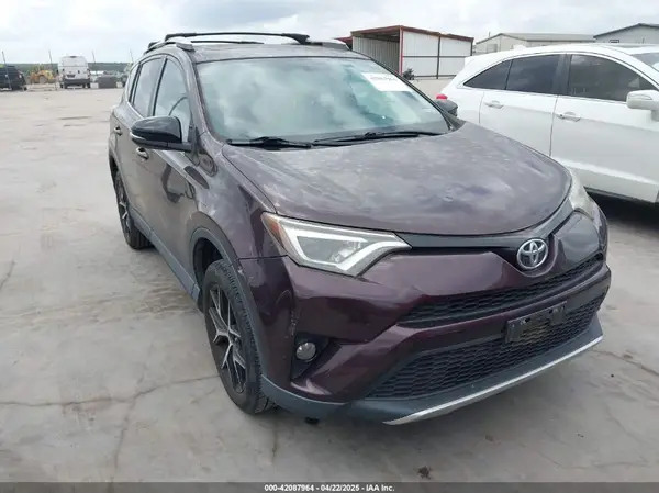 2T3NFREV6GW283930 2016 TOYOTA RAV 4 - Image 1