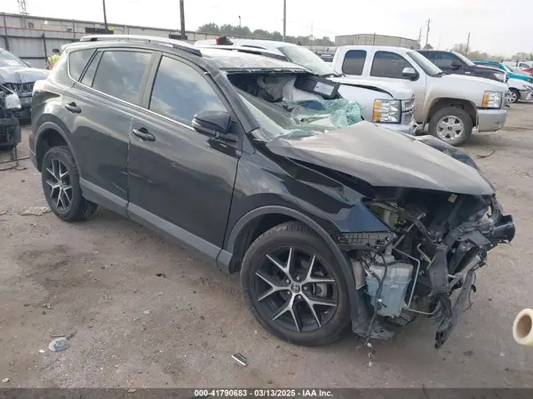 2T3NFREV6GW310432 2016 TOYOTA RAV 4 - Image 1