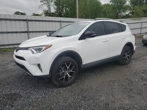 2T3NFREV6HW375315 2017 TOYOTA RAV 4 - Image 1