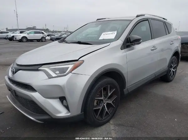 2T3NFREV7GW258213 2016 TOYOTA RAV 4 - Image 2